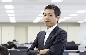 佐藤　洋行　准教授