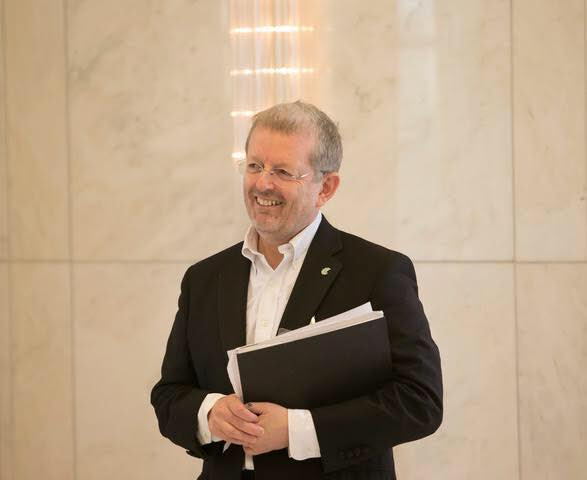 マイケル・スペンサー氏