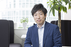 株式会社ファンケル 化粧品事業本部 ブランドマーケティング部 化粧品事業戦略G 係長 深川 亮介